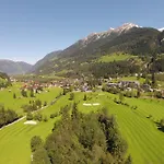 Sophie & Max In * Bad Gastein